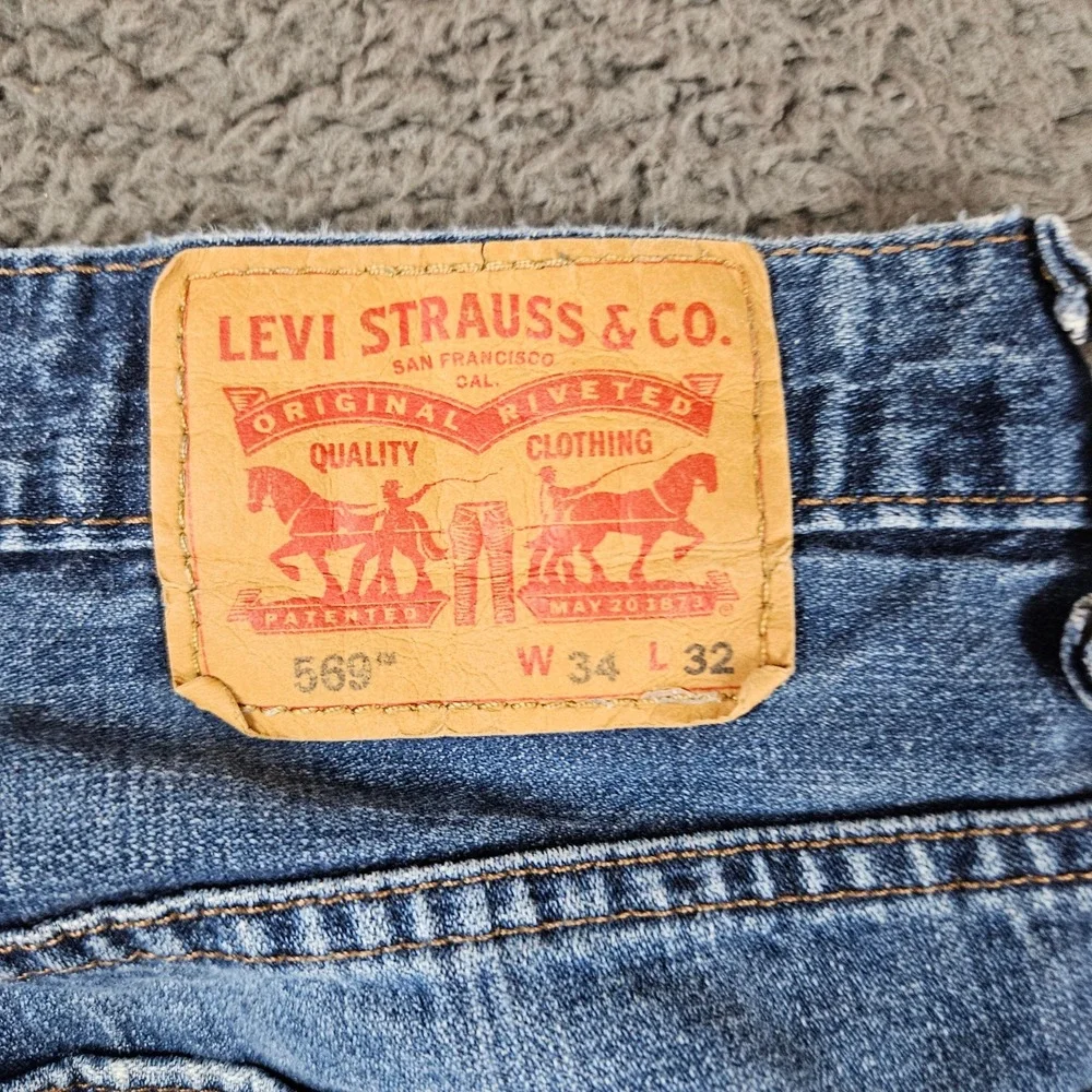 Levis 569 Mens Loose Straight‎ Leg Jeans 34x32 Blue Medium Wash Distressed Denim